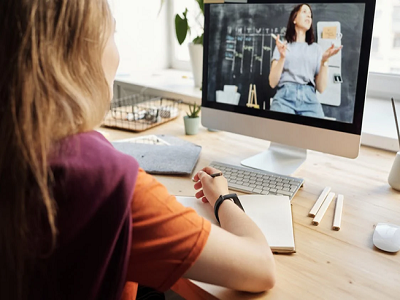 The Advantages of Online Language Learning and Finding the Right Academy